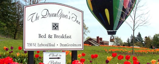 DreamGivers sign, tulips and a hot air balloon