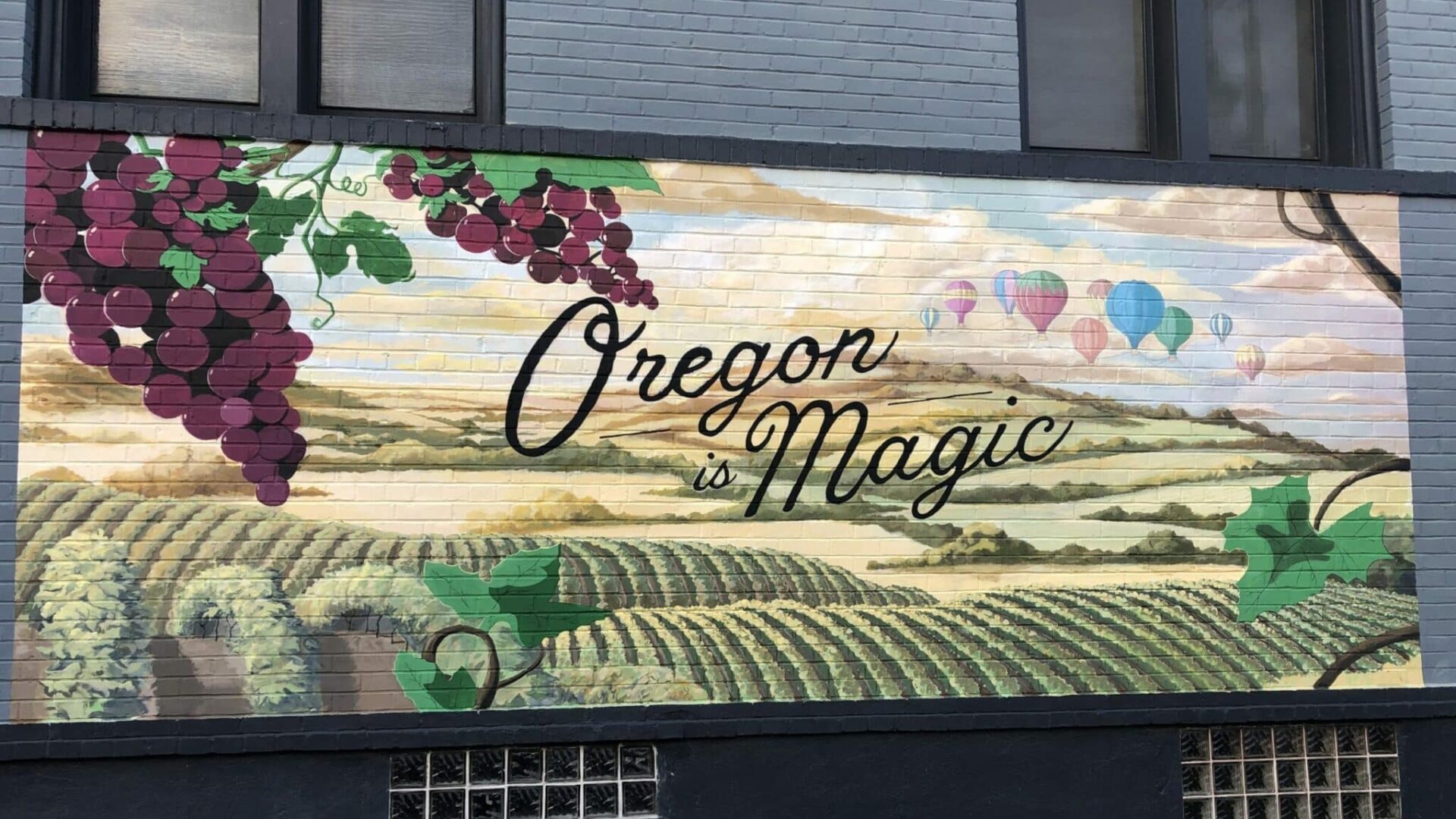 Oregon is Magic mural with Willamette Valley Vineyards and grapes