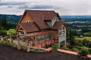 Chehalem Ridge Bed and Breakfast overlooking the Willamette Valley