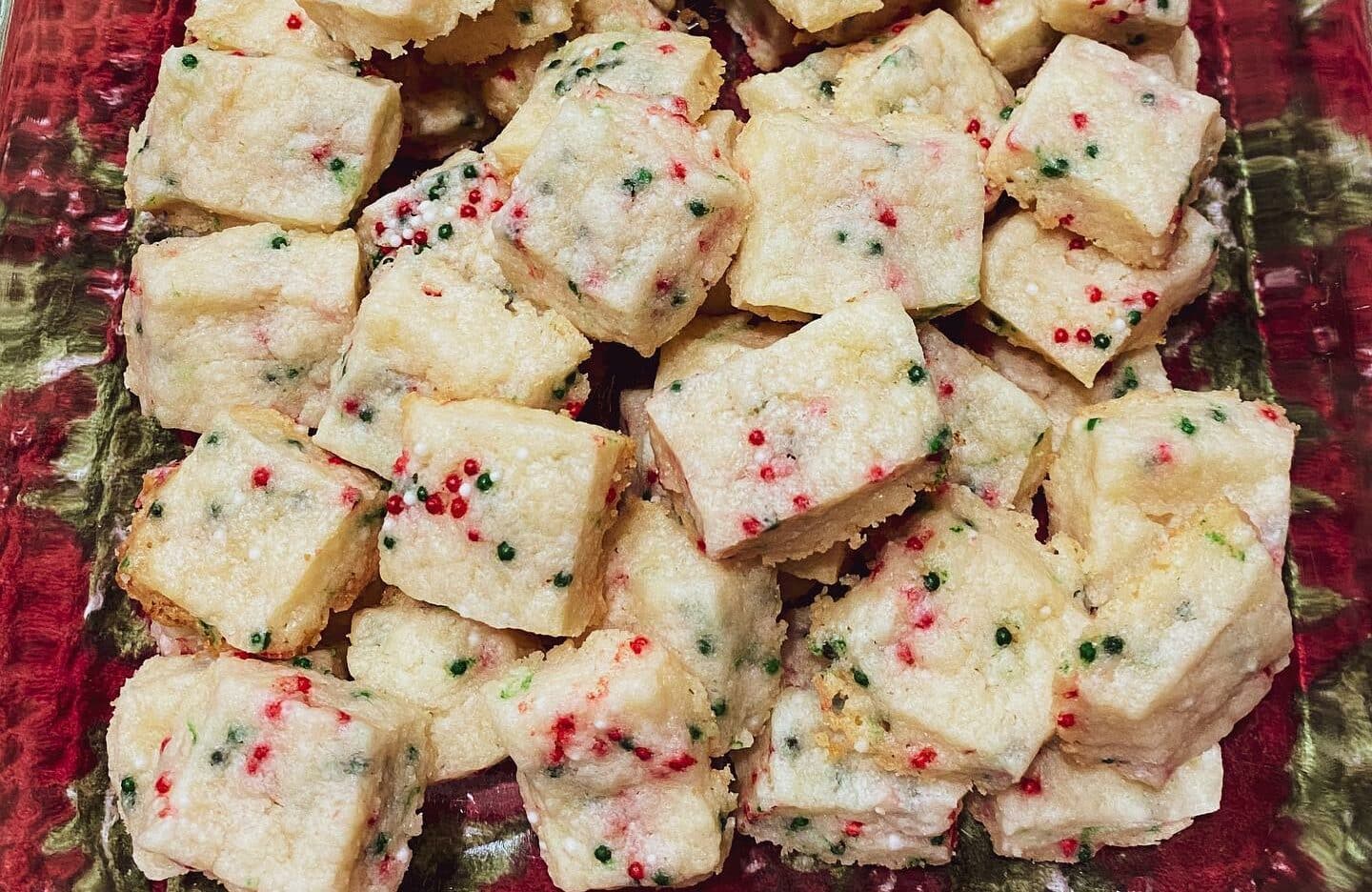 Christmas Shortbread Bites from MaMere's Guest House