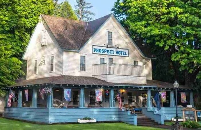 Prospect Historic Hotel