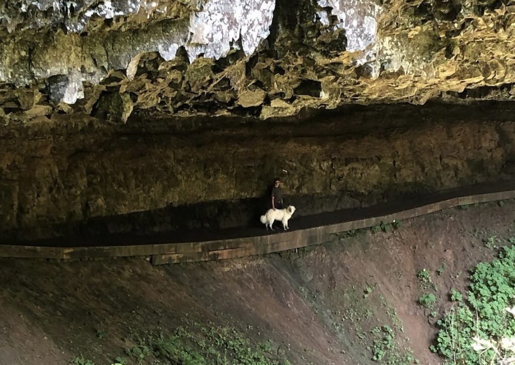 Steve and Lola in the Shellburg Falls alcove