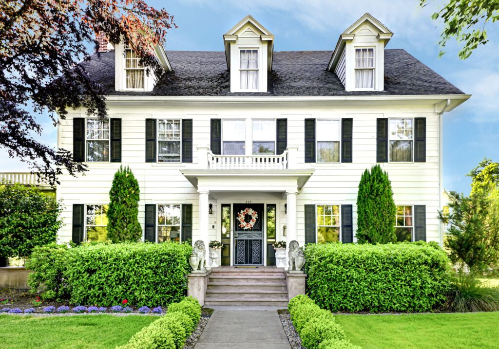 A'Tuscan Estate Exterior